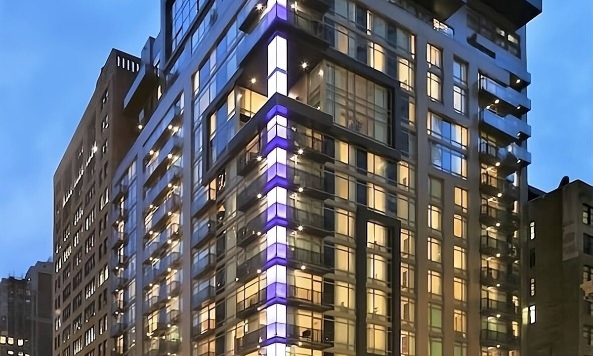 Rose Hill Hotel | Manhattan Escape! 3 Spacious Units w/Balcony! Close to Flatiron Building