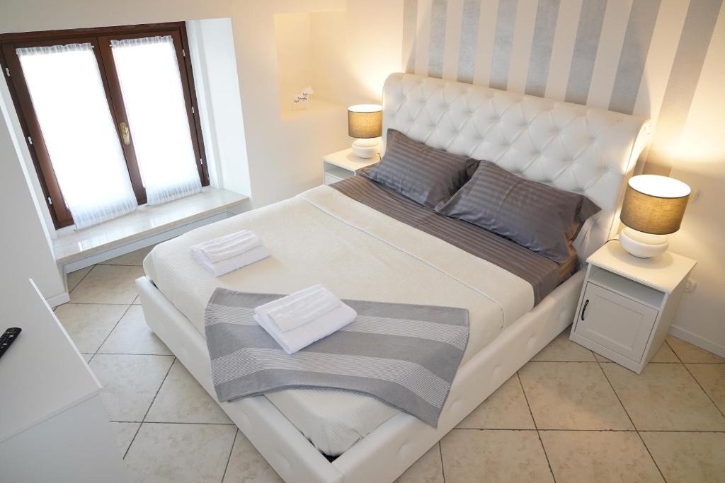 Lonato del Garda Apartment | mansarda dolce vita