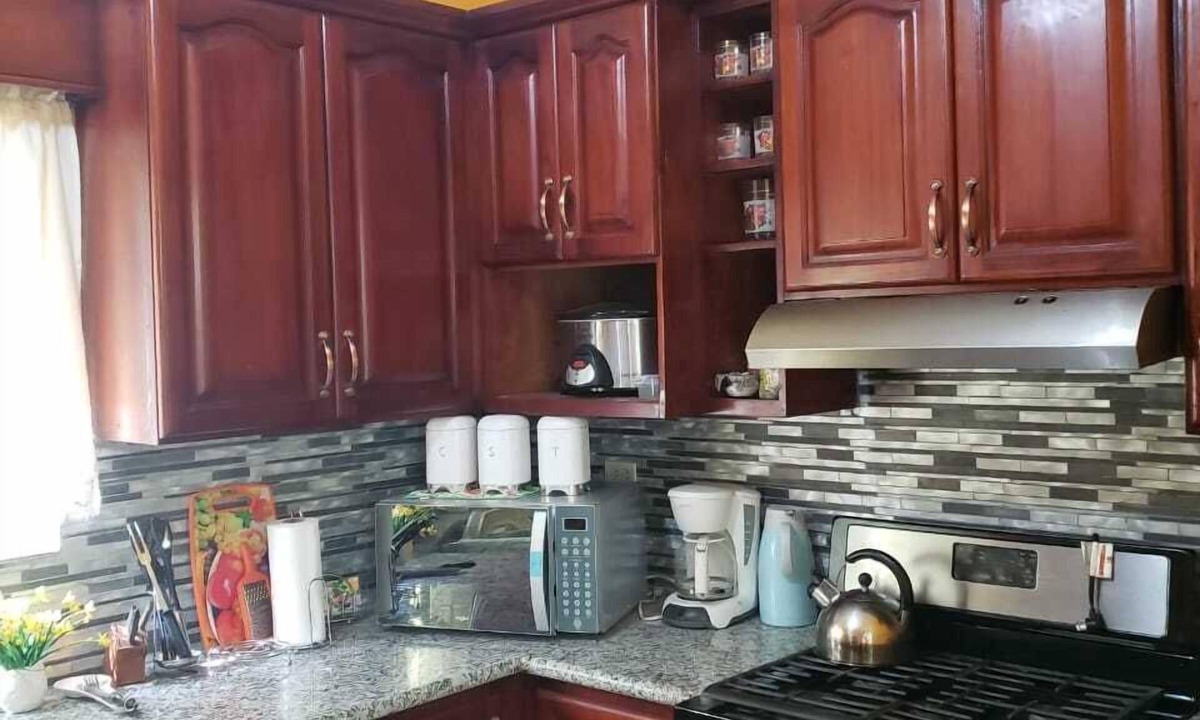 New Hope House | Mini Cozy Lodging