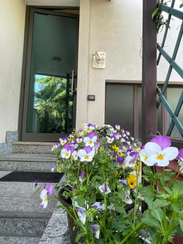 Meda Apartment | MONTECAMPI casa di charme