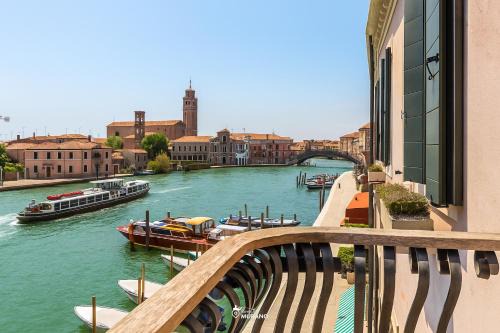 Longa Apartment | MURANO Suites - Venezia
