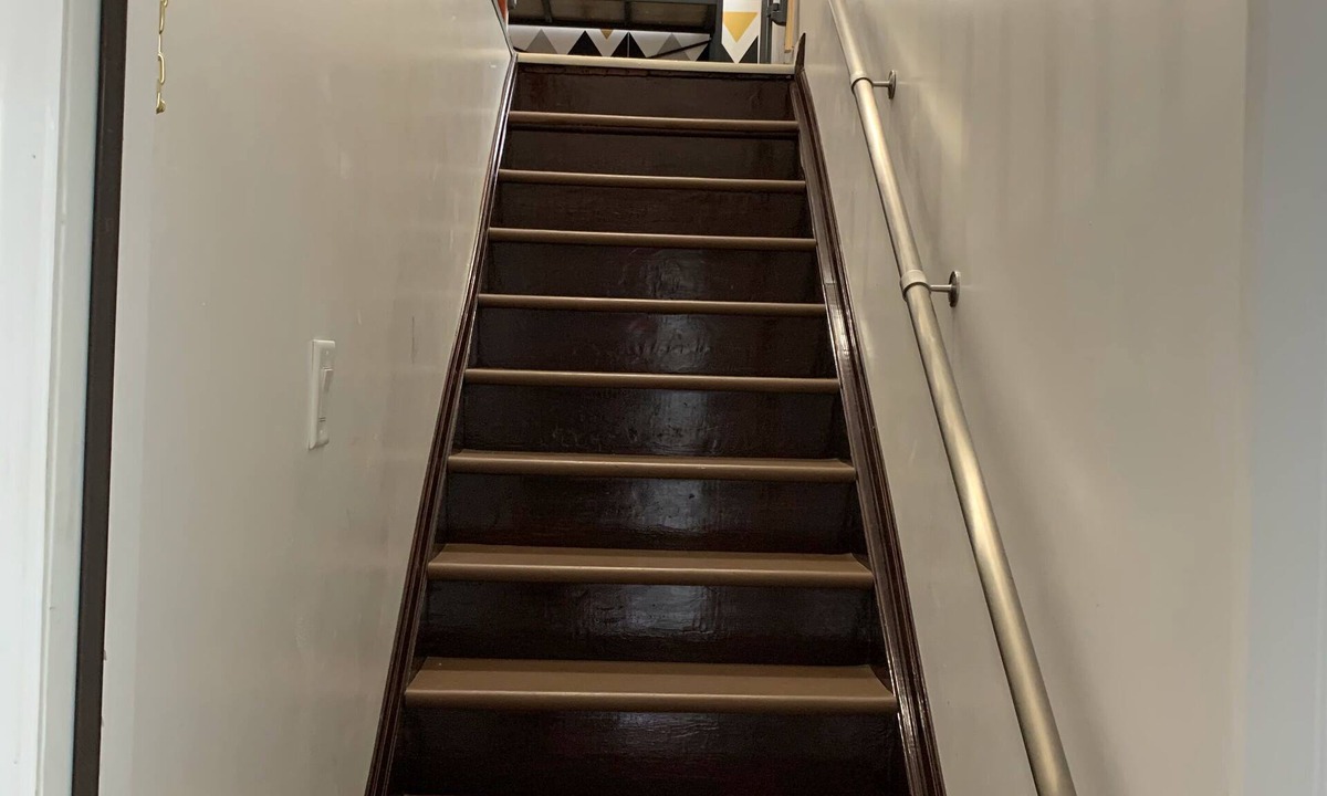 South Slope Apartment | Newly renovated 2 bedroom apartment in park slope walking distance to R train