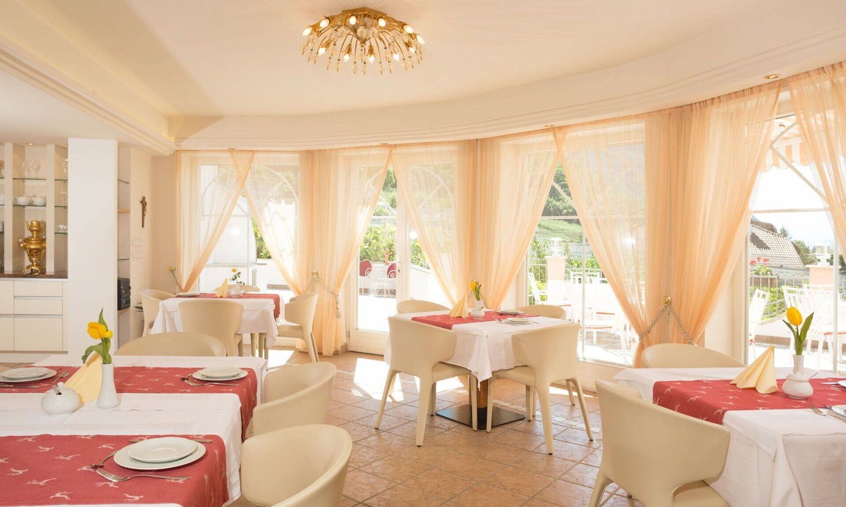 Postal Apartment | Nice apartment for 3 guests with hot tub, pool, A/C, WIFI, TV, terrace and pets allowed