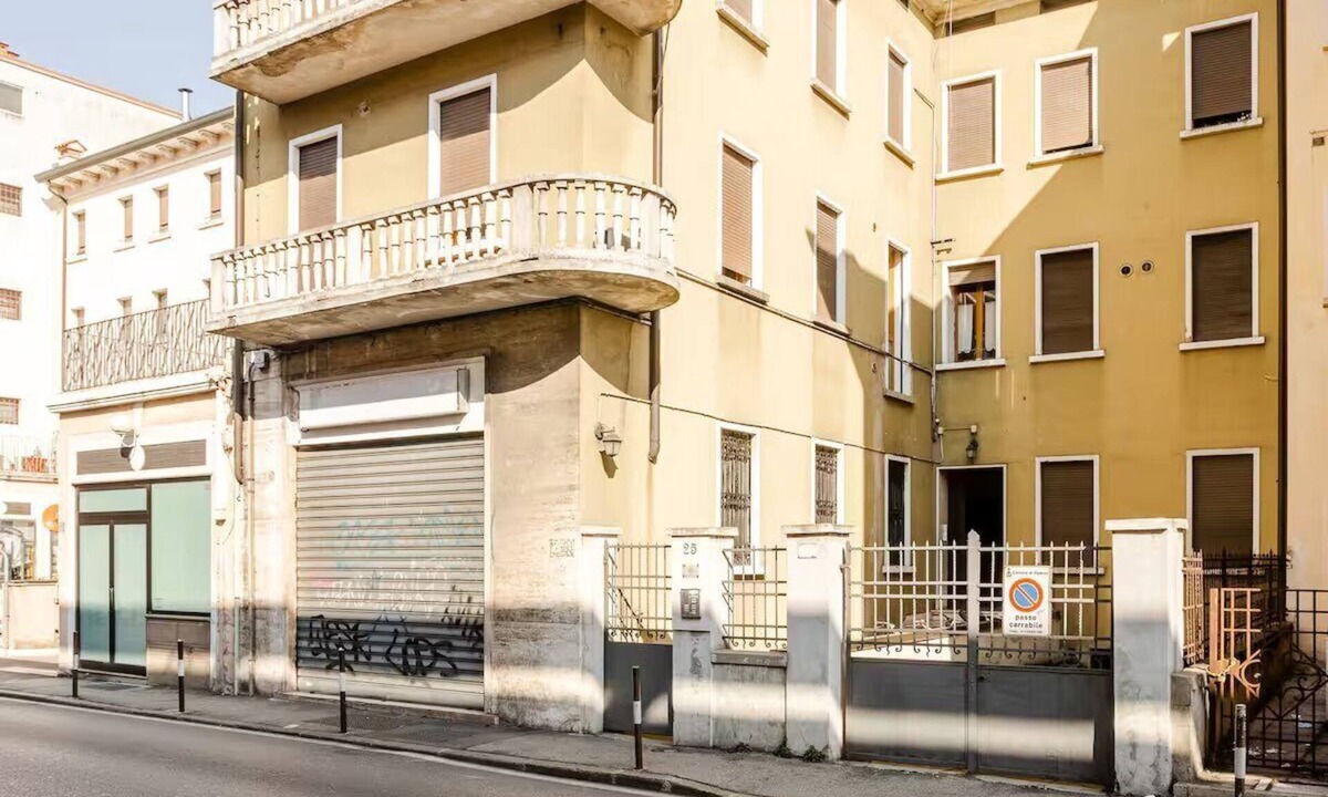 Padova Apartment | [Old Town-Station 500m away] Elegant Loft