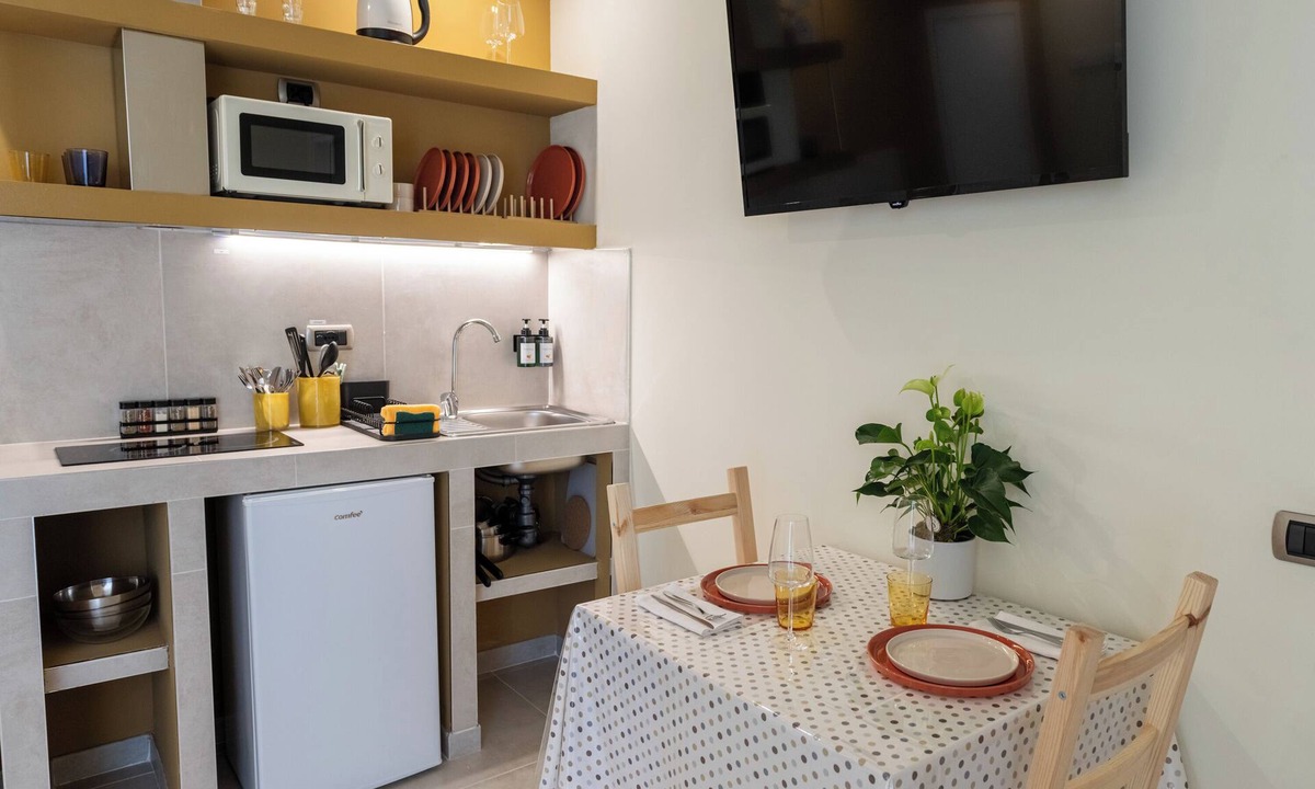Osio Sotto Apartment | Orange Blossom
