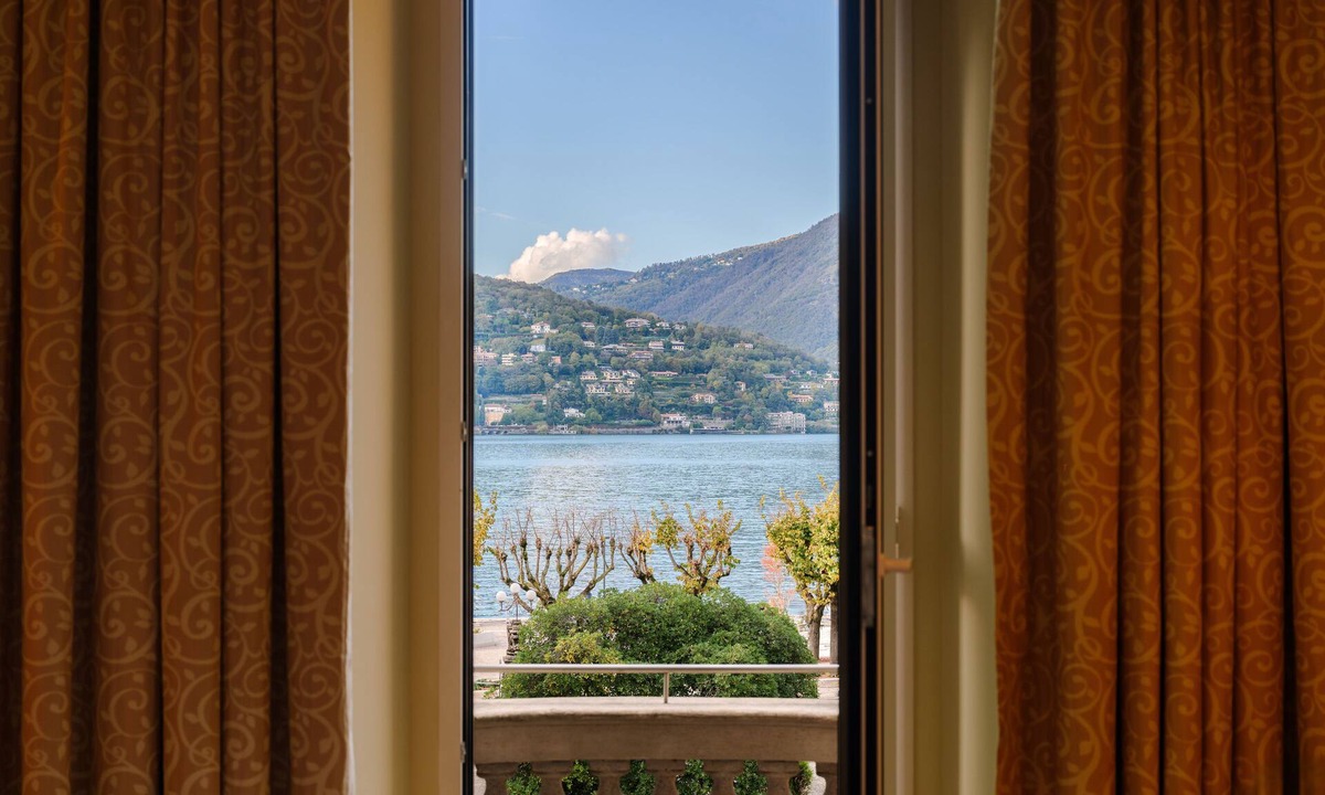 Como City Centre Hotel | Palace Hotel