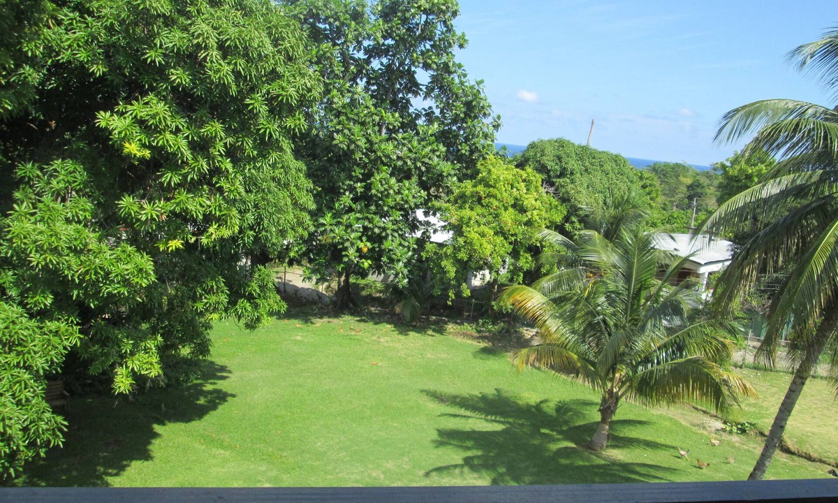 Snow Hill Hotel | Paradise Inn