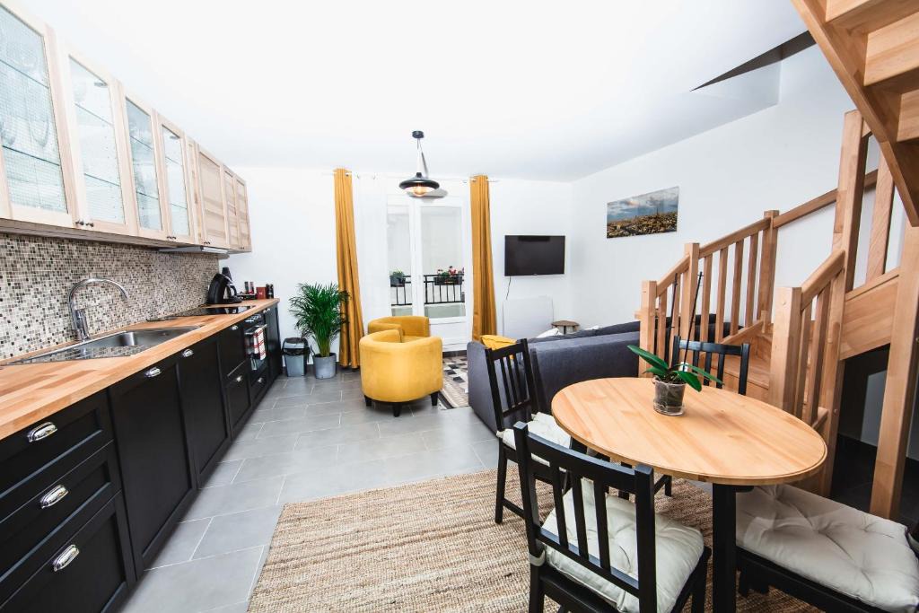 Alfortville Apartment | Paris City Flat 51M carrée Appt 105 F2 Grd Paris