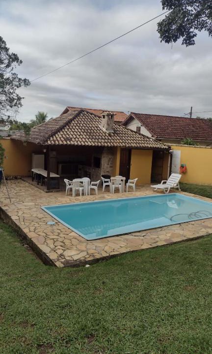 Penedo House | PENEDO COM 4 QUARTOS, PISCINA E SAUNA. 600M do CENTRO
