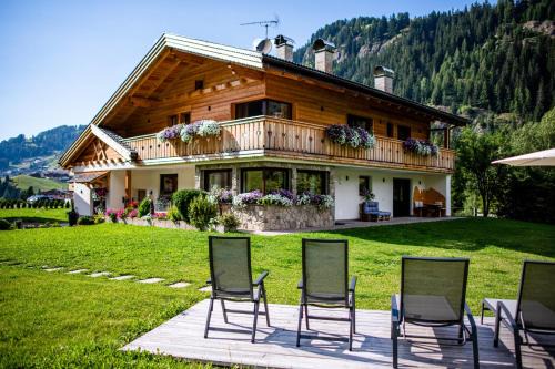 Selva di Val Gardena Apartment | Piciulei Pitl