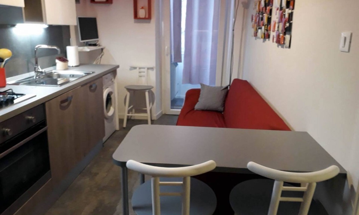 Barriera Vecchia-San Giacomo Apartment | Pretty Flat Business Apartment