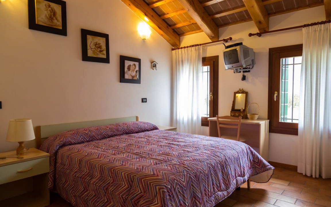 Rovolon Resort | Private room ∙ 3 guests