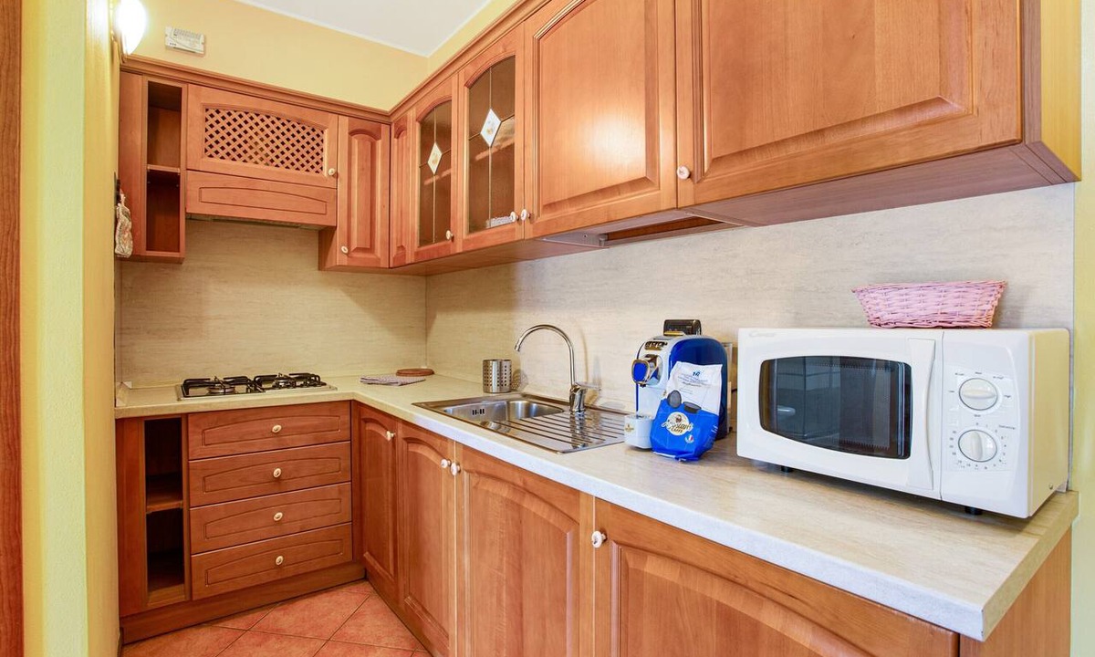 Civate Apartment | 'Residence Appartamento Roma' with Mountain View, Terrace & Wi-Fi