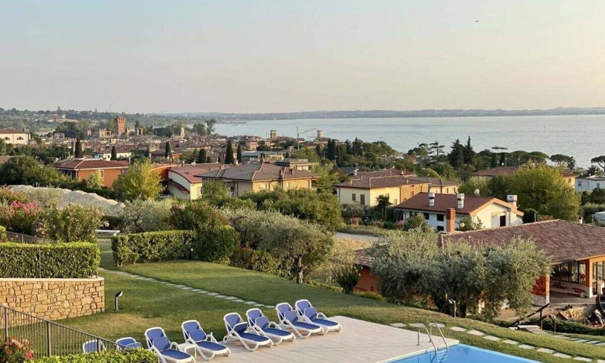 Montioni House | Residence Lazise Seeblick