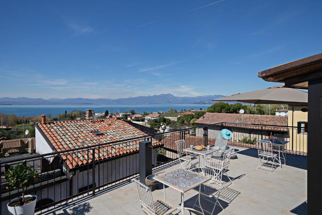 Pacengo Apartment | RESIDENZA G&J - Regarda Travel