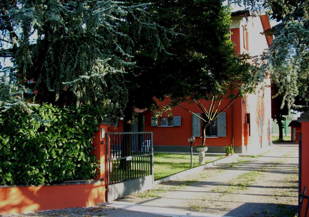 San Faustino-Madonnina-Quattroville Bed & Breakfast | Royal Room & Breakfast