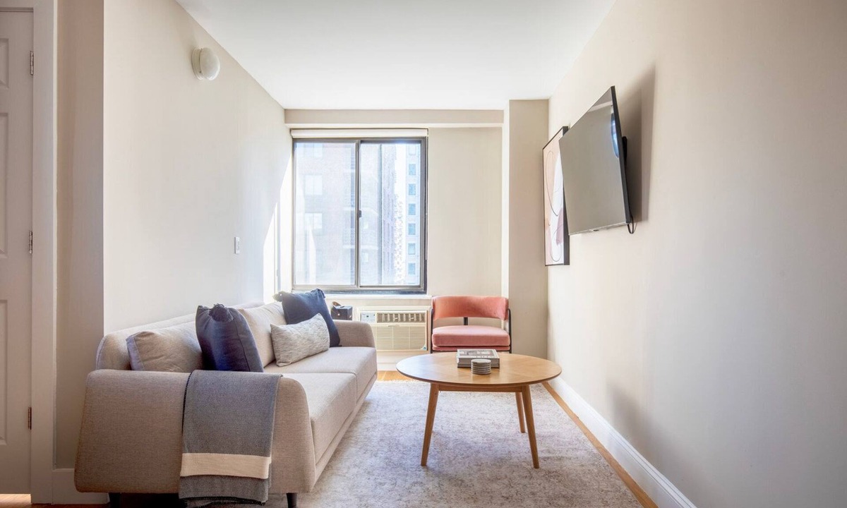 Manhattan Valley Apartment | Serene UWS 3BR w/Elevator, Doorman & Gym, nr Central Park, by Blueground