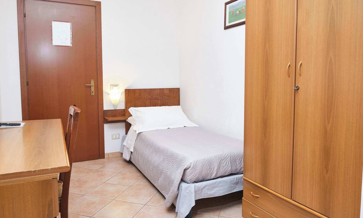 Porto Viro Bed & Breakfast | Single room for bike lovers in B&B-Porto Viro
