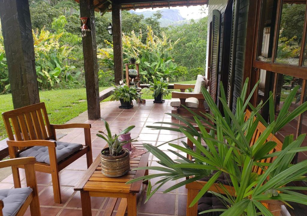Teresopolis House | Sitio Santa Clara