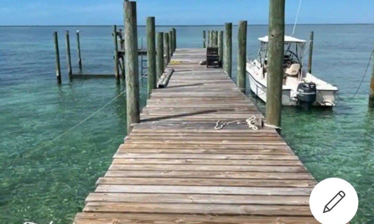 Bahama Palm Shores Cottage | Spectacular sunsets , located on the sea of Abaco. Everything walking distance