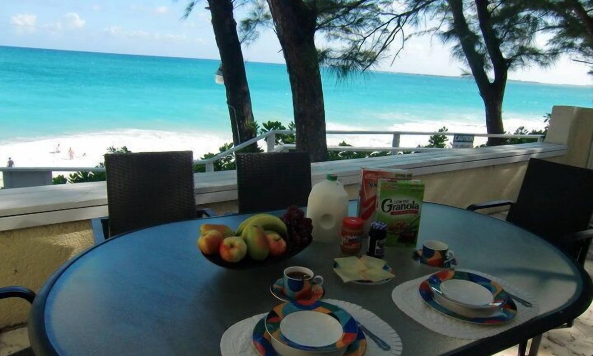Paradise Island Condo | Sunrise Beach Club #1, Pool, BBQ Grill, Beach Chairs. Directly on the Beach!