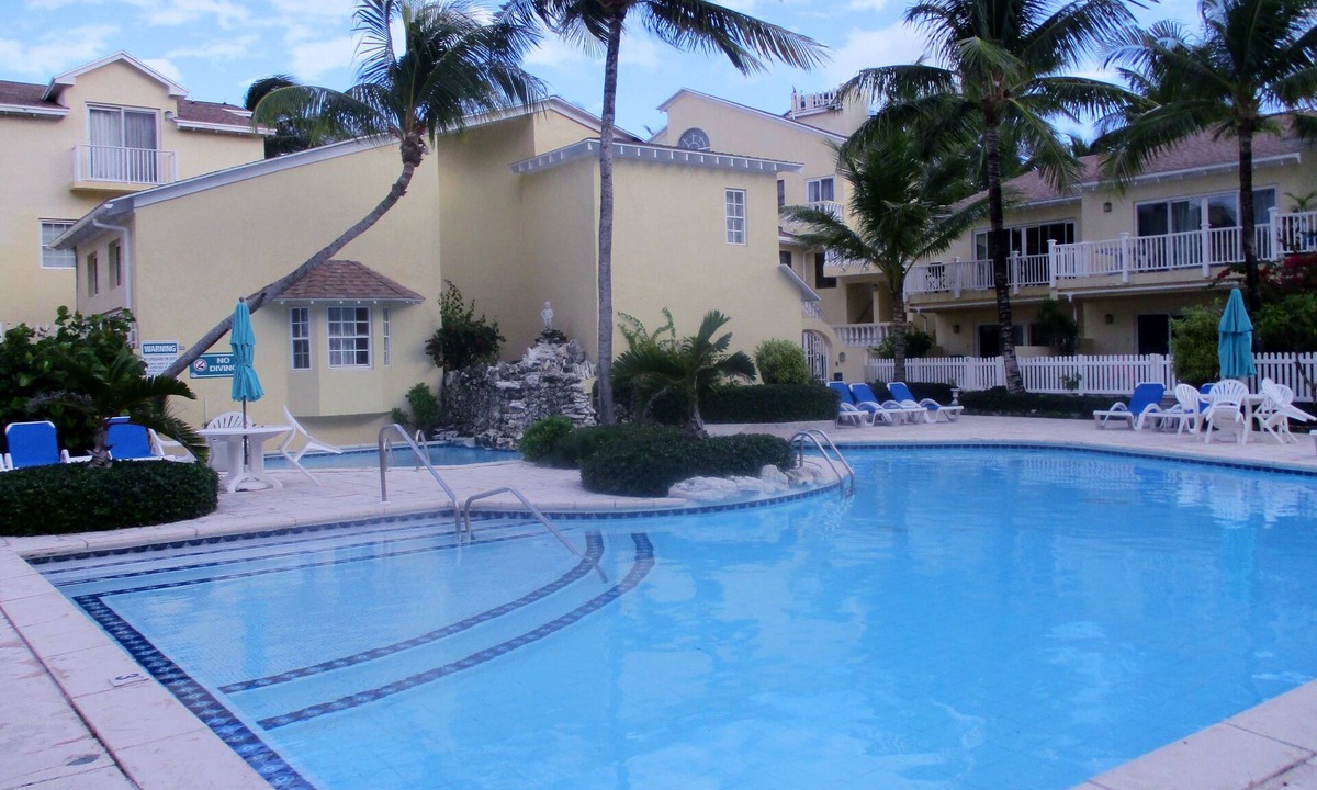 Paradise Island Villa | Sunrise Beach Villas #2. Oceanfront Villa