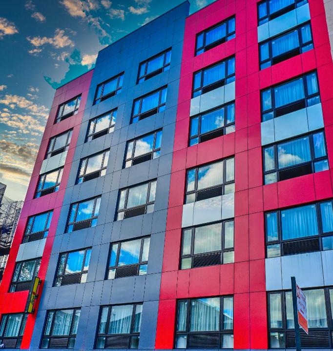 West Bronx Hotel | Super 8 by Wyndham Bronx Near Botanical Garden