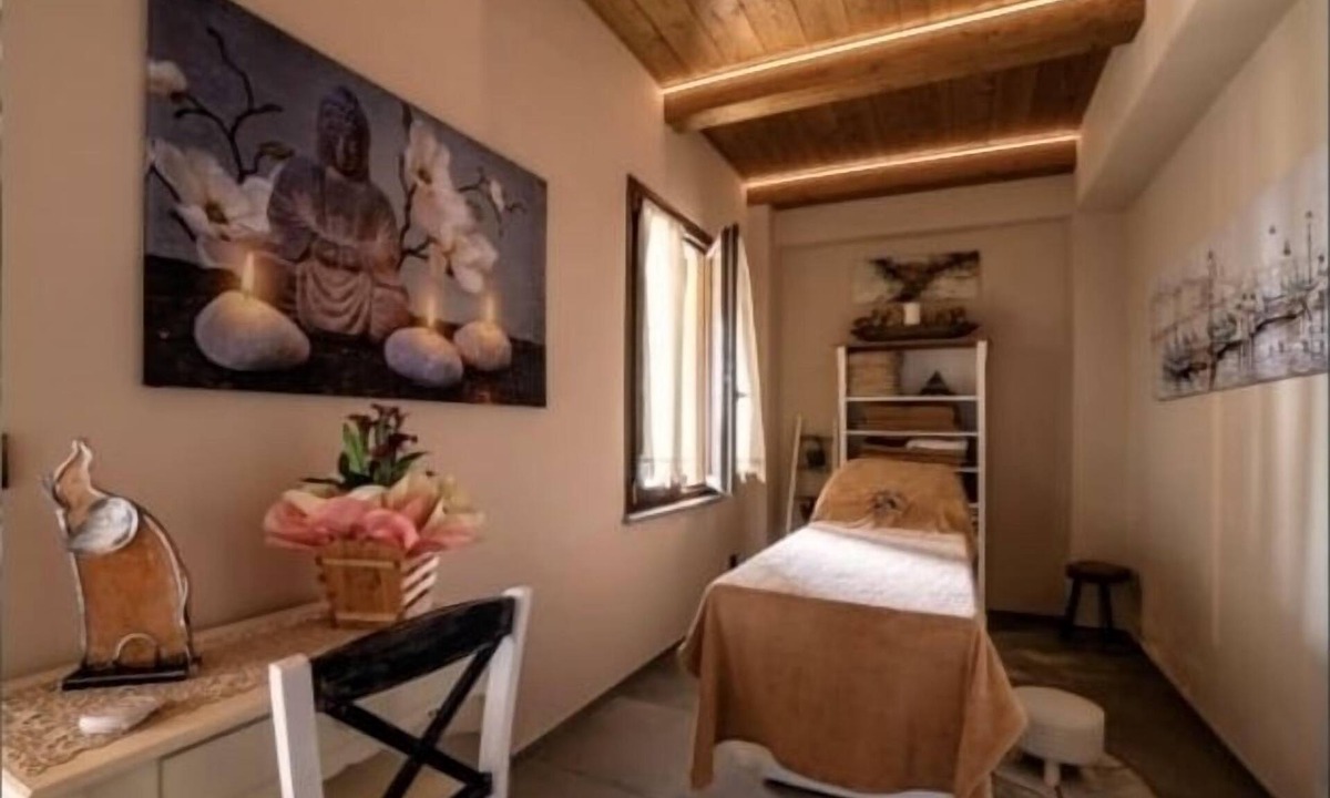 Costigliole d'Asti House | The Black Rose Country house Spa&Private Pool