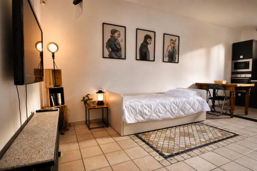 Lainate Apartment | The Other Side