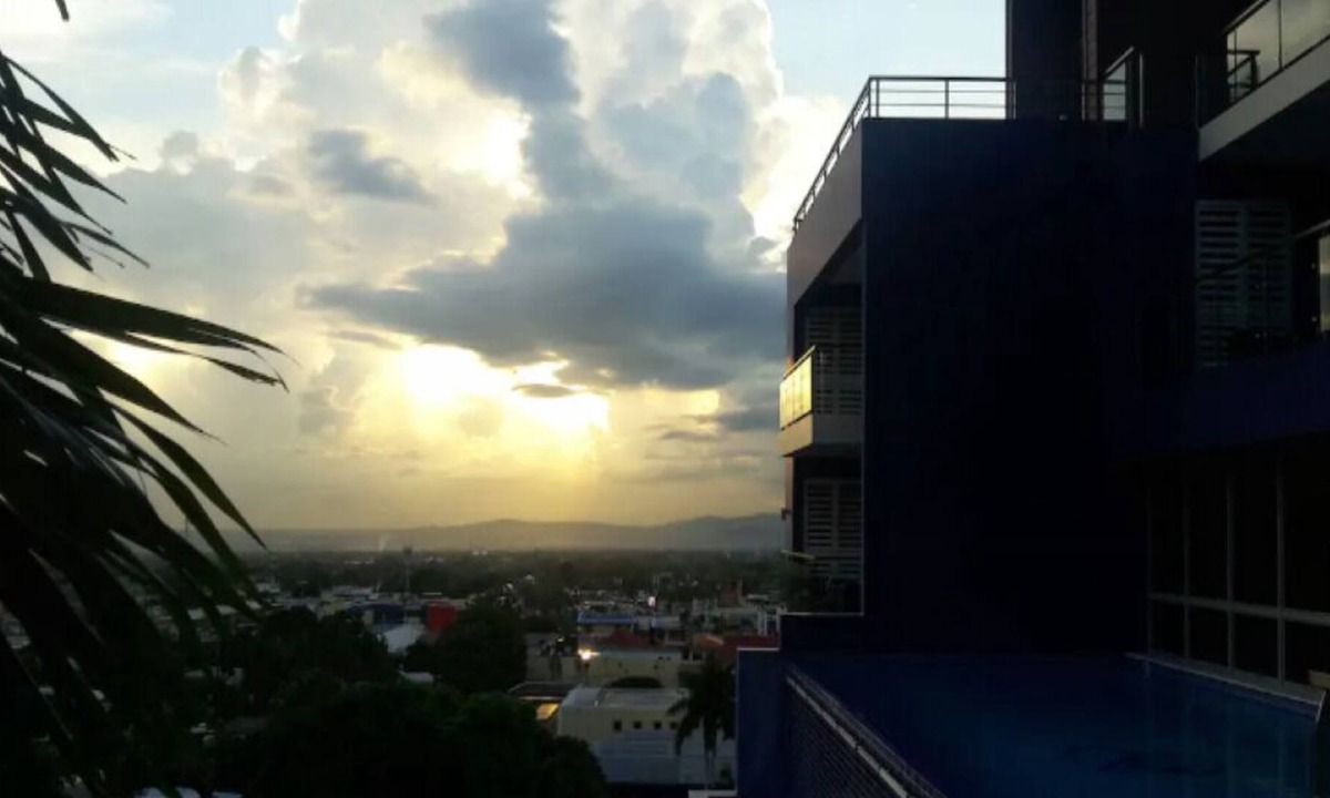 Caribbean Estates Condo | This ultra modern 6th floor very comfortable and ready For you our valid Guest
