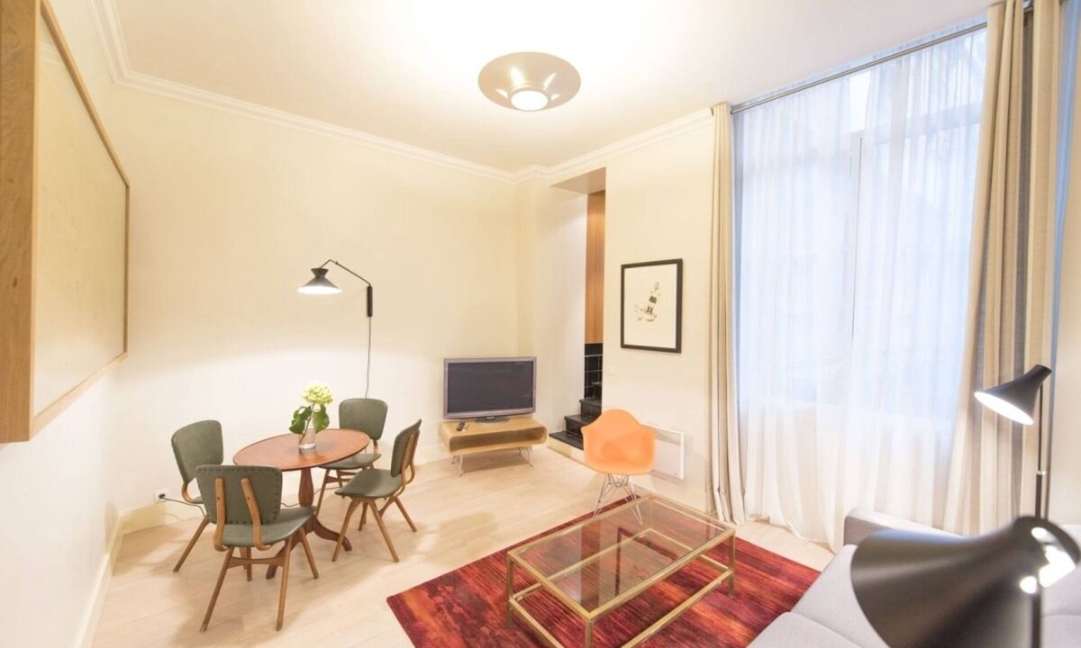 Saint-Merri Apartment | Up & Down, 1BR/1BA, 4 people
