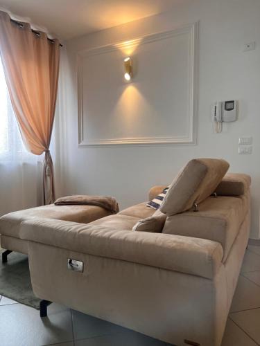 Ovest Apartment | Velvet Apartment