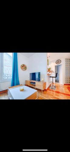 Nogent Village Apartment | Victoria's House