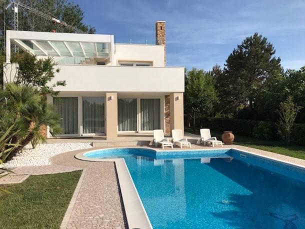 Rosolina Villa | Villa ∙ 5 bedrooms ∙ 9 guests