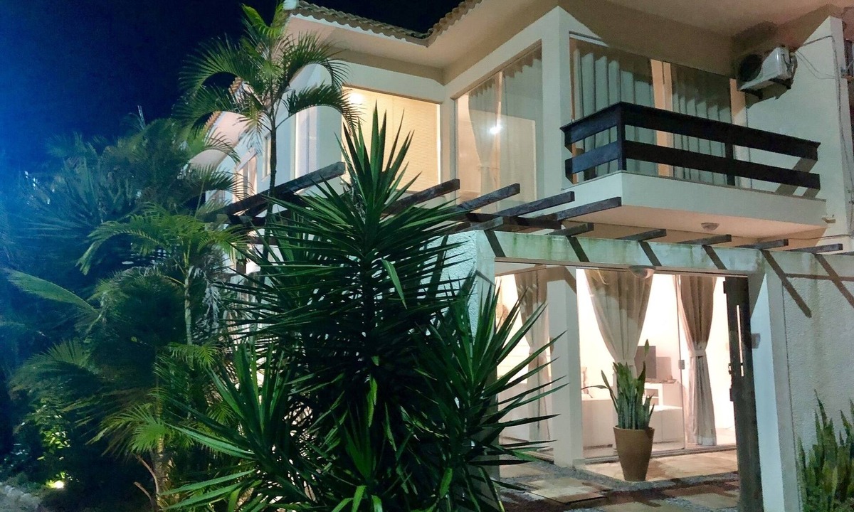 Pero House | Villa Bella Vista, casa estilosa, decorada com muito bom gosto.