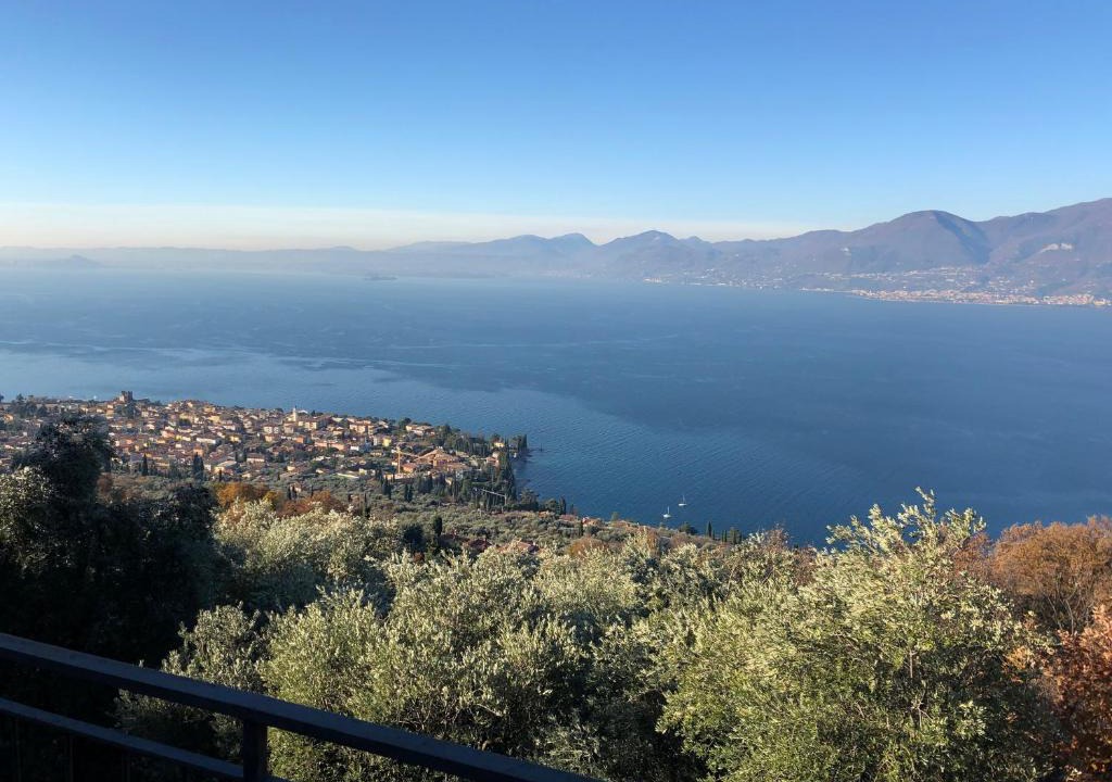 Albisano Villa | Villa Belvedere Albisano