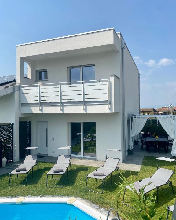 Salionze Villa | Villa Carlotta