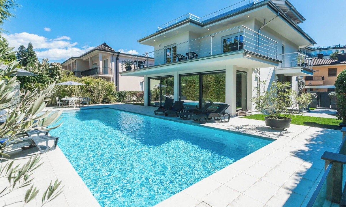 Carciano Villa | Villa Chiara - Four Bedroom Villa, Sleeps 8