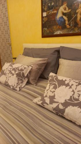 Venegono Superiore House | Villa Mary