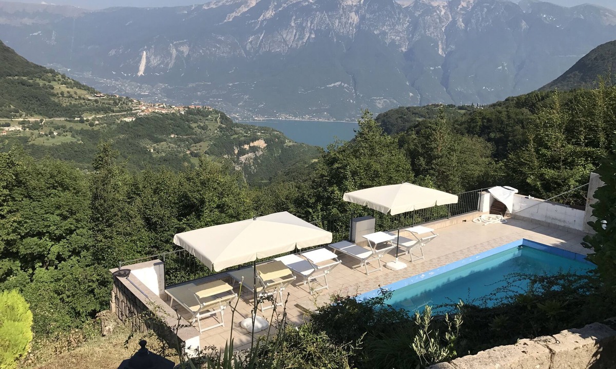 Prabione House | Villa over Lake Garda dream panorama with private pool in Tignale