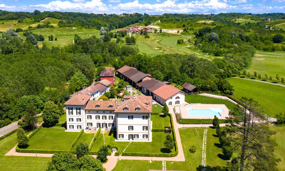 Castelletto d'Orba House | Villa Raggi Relais