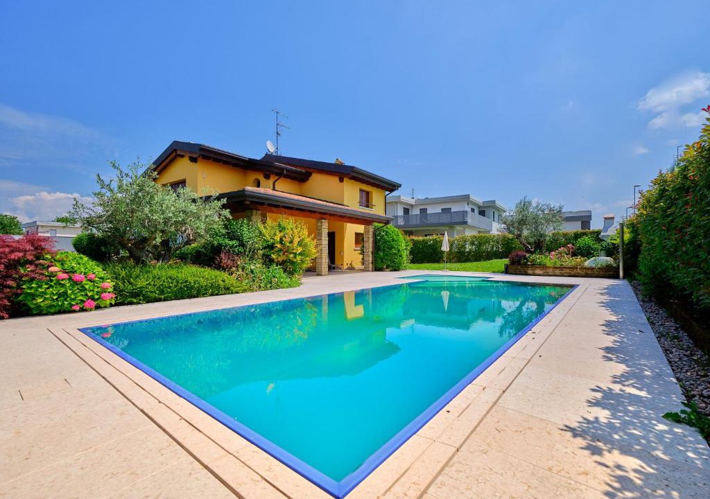 Salionze Villa | VillasGarda - Villa Leone Salionze