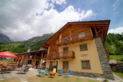 Staffal Apartment | Walsertal Residence