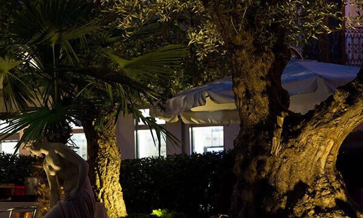 Suzzara Bed & Breakfast | Zara Rooms & Suites