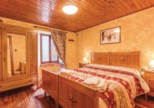 2 bedroom accommodation in Brusson AO