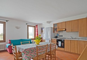 2 bedroom apartment, Mira, Venice, with swimming pool