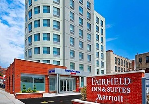 2-Star Hotel ∙ Fairfield Inn & Suites By Marriott New York Brooklyn