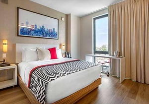 2-Star Hotel ∙ Insignia Hotel, Ascend Hotel Collection