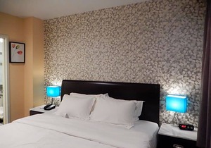 2-Star Hotel ∙ Quality Inn near Sunset Park