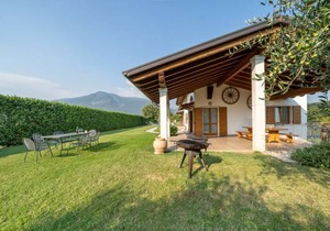3 bedroom accommodation in Caprino Veronese VR